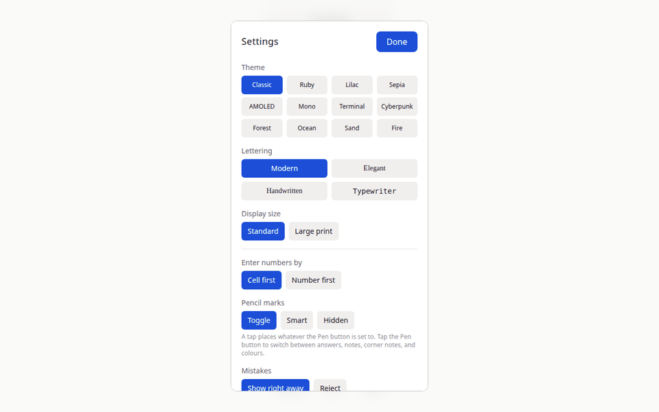 The shhdoku.org Settings panel: twelve themes, four lettering styles, display size, entry order, pencil-mark mode and how mistakes are shown